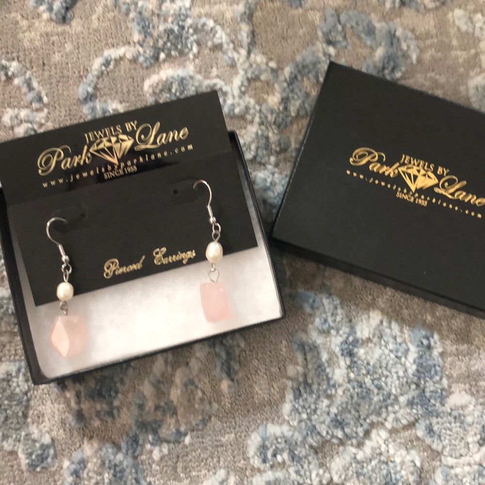 New! Park Lane Rose Quartz Earrings.